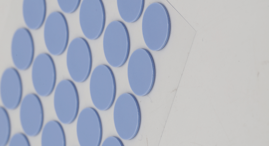 導(dao)熱矽膠(jiāo)片