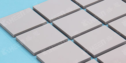 無矽導熱墊片(pian)