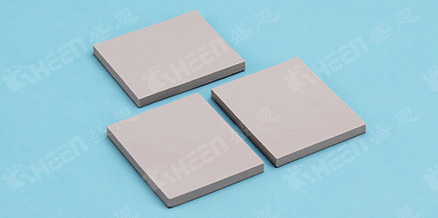 無(wu)矽導熱(rè)墊片